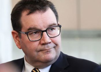 新西兰财长：可以延长抵押假期，并在需要时再发放工资补贴