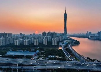 增速转正！广东发布前三季度GDP同比增0.7%