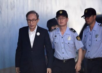 韩国前总统李明博终审被判17年