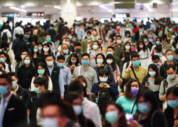 香港新增80宗确诊病例 酒吧及夜店等将关闭