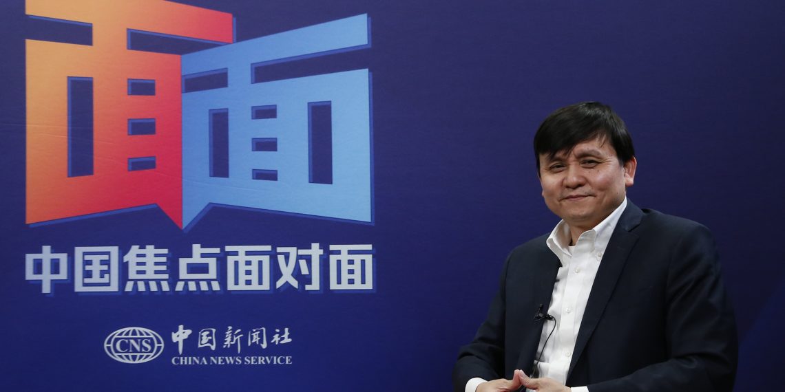 中国焦点面对面:今冬如何“跑”赢新冠病毒?张文宏给出权威解答