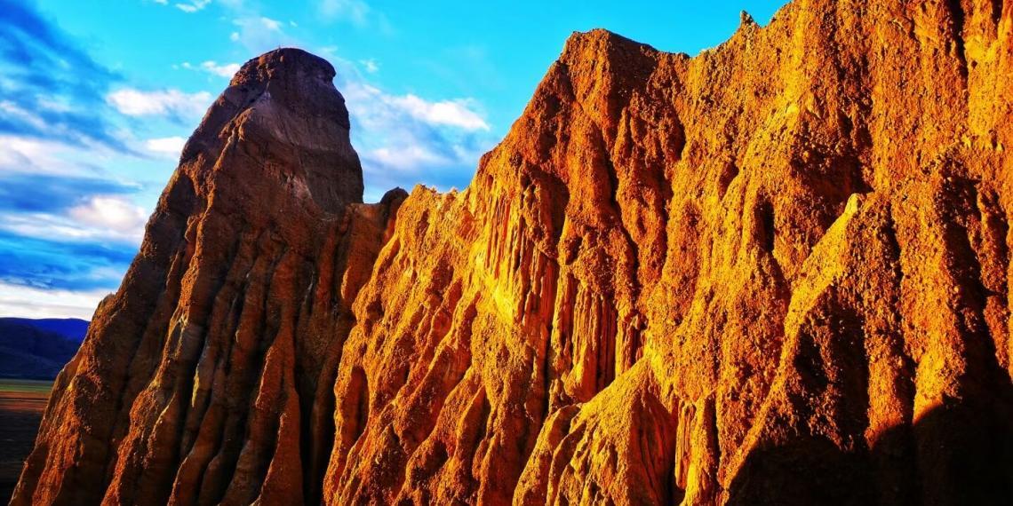 打卡迪士尼电影花木兰取景地：新西兰南岛Clay Cliffs（绝美大图）