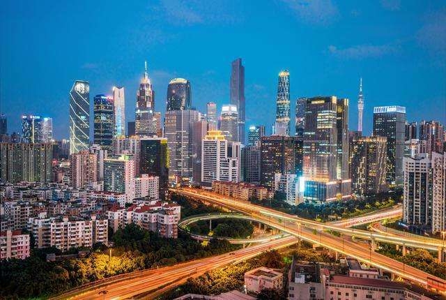 机构公布中国296个城市营商环境报告:四大一线城市排名居前