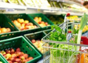 鱼贩、肉店和蔬菜水果商可以在警报级别3下运营