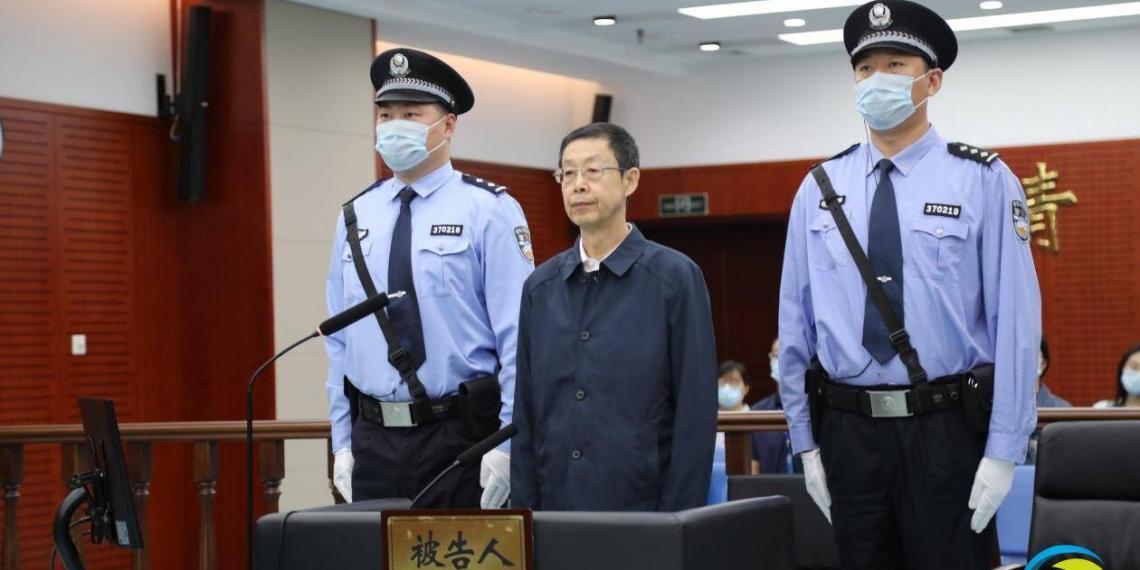 中央巡视组原副组长董宏一审被判死缓