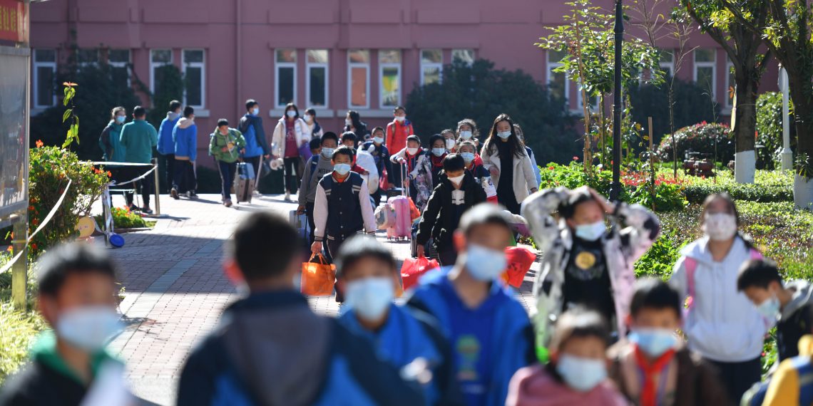 西安疫情基本阻断社区层面传播 深圳疫情源头暂不明确
