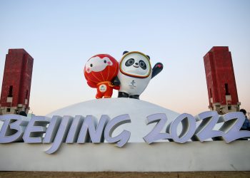 中方：欢迎关注、报道，但反对以所谓“新闻自由”名义抹黑北京冬奥会