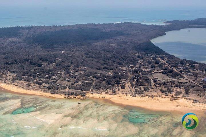 巨浪、石头雨　汤加渔民回忆火山喷发