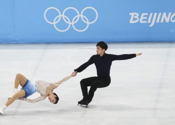 综合消息：隋文静/韩聪双人滑夺冠 中国9金升至金牌榜第三