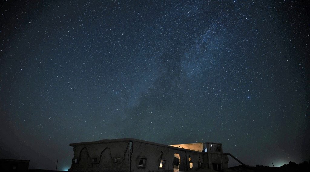 “相伴”4000年 研究人员又发现一小行星伴地球公转