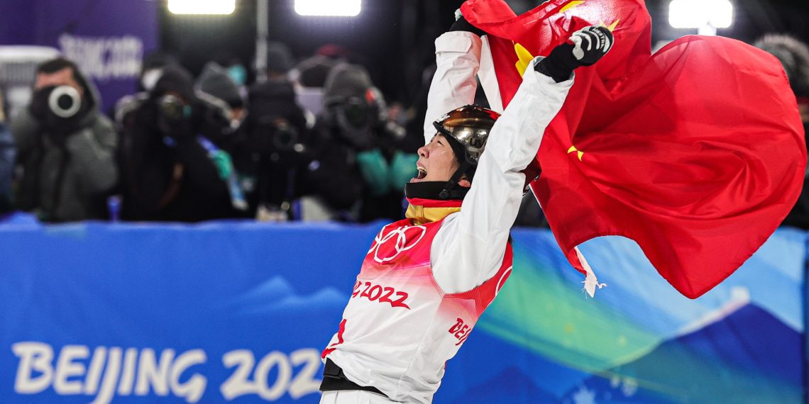 北京冬奥会·自由式滑雪｜再添一金！徐梦桃自由式滑雪女子空中技巧夺冠