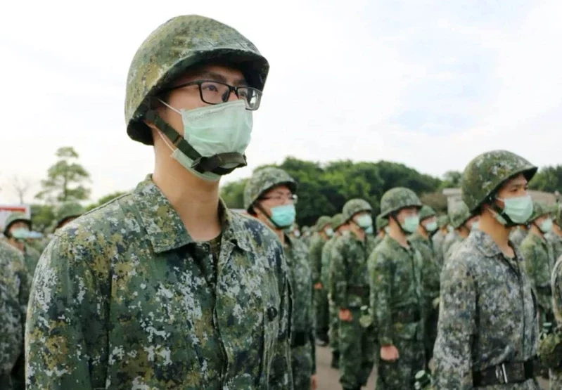 台湾拟恢复1年期义务兵役
