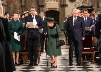 英国女王出席菲利普亲王追思会