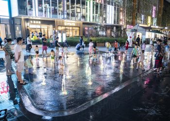 去年中国人口增加48万人　男性人口下降
