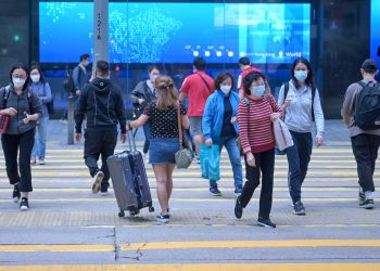 香港新增55353宗病例 再多117名死亡病例
