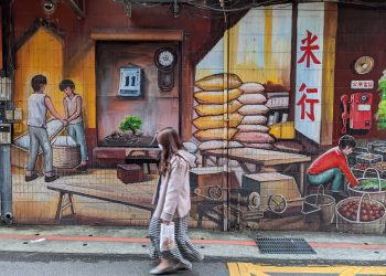 台湾少子化　考生大学录取率可达111%