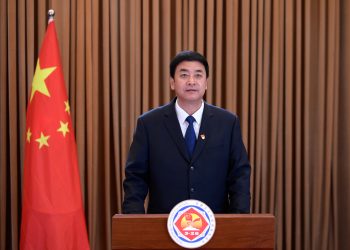 西藏自治区主席发表讲话纪念百万农奴解放63周年