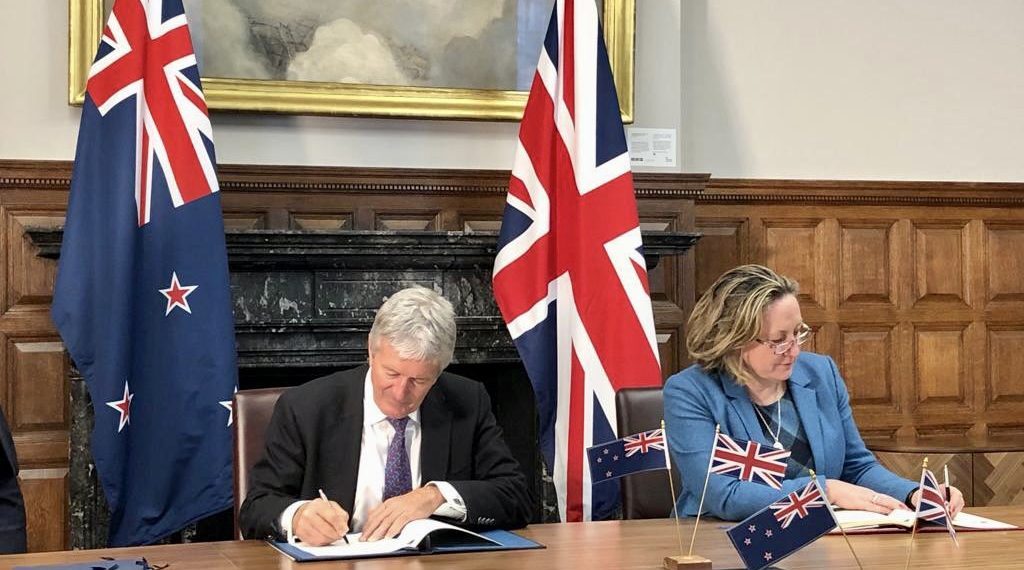 快讯!新西兰与英国签署历史性自由贸易协定