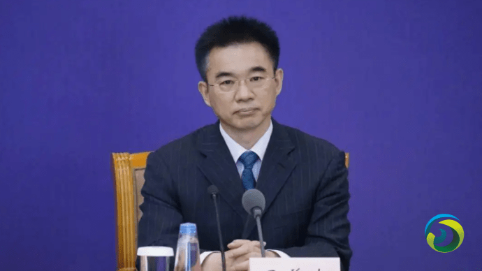 中疾控专家:大量无症状或隐性感染给及时控制疫情增加了难度