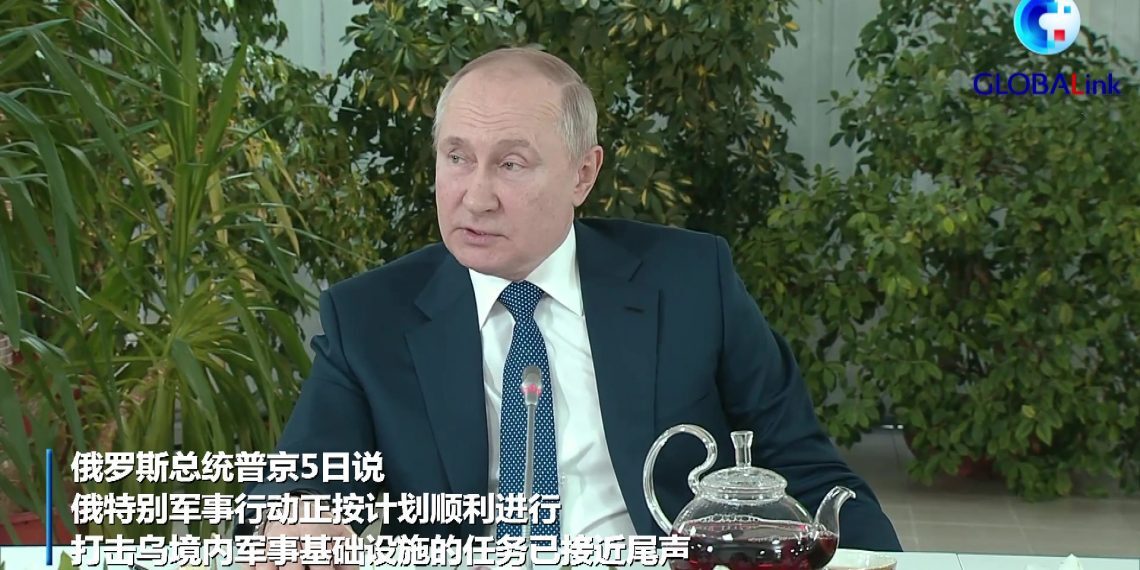（乌克兰局势）最新动态：普京敦促乌克兰停止战斗　美乌总统再次通话