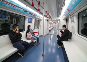 中国官方：核酸结果48小时全国互认，不得以等待结果为由限制通行