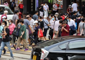 香港千万富翁推算43.4万人　年减15%