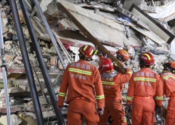 湖南长沙居民自建房倒塌事故：已救出五名被困人员 房主被警方控制