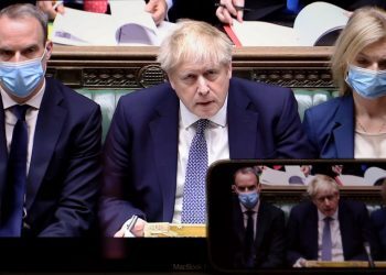 英国首相因“聚会门”向议会道歉
