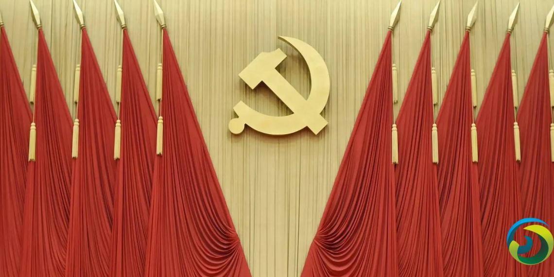 中共中央政治局:疫情要防住、经济要稳住、发展要安全,这是党中央的明确要求