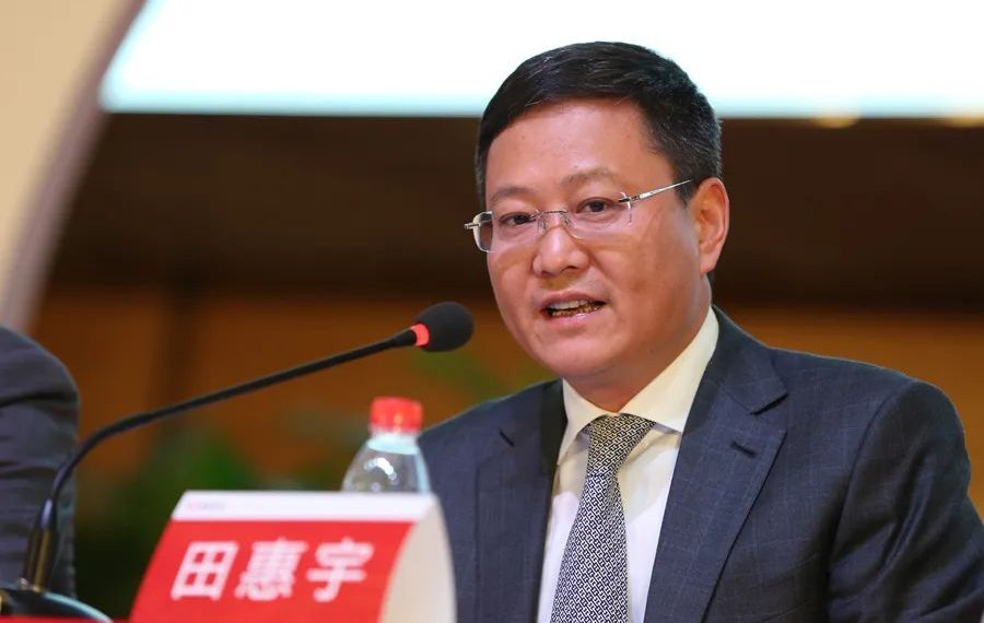 中国招商银行原行长田惠宇受查