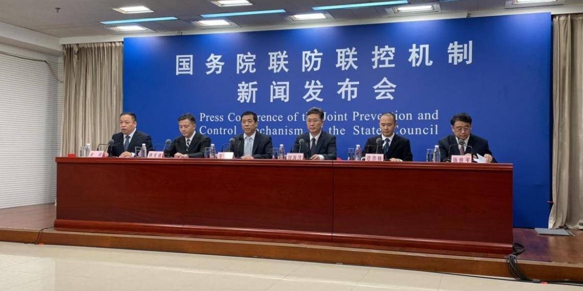 中国国家移民管理局:从严限制中国公民非必要出境活动