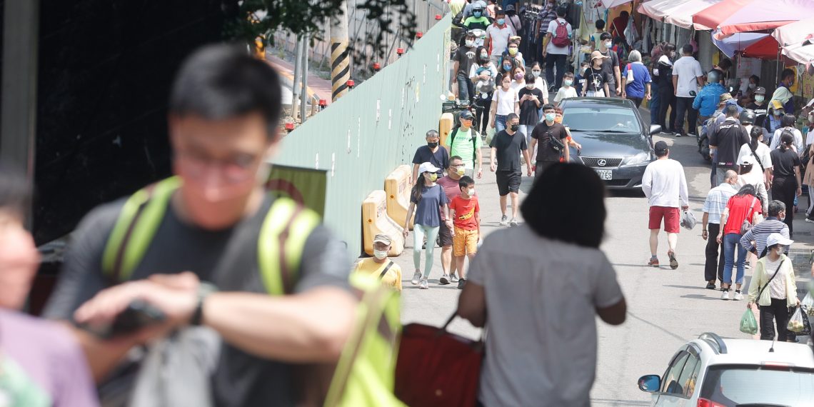 台湾新增本地病例16936例 全台平均阳性率9.63%