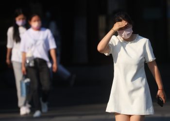 中国北方高温升级 局地气温超40℃