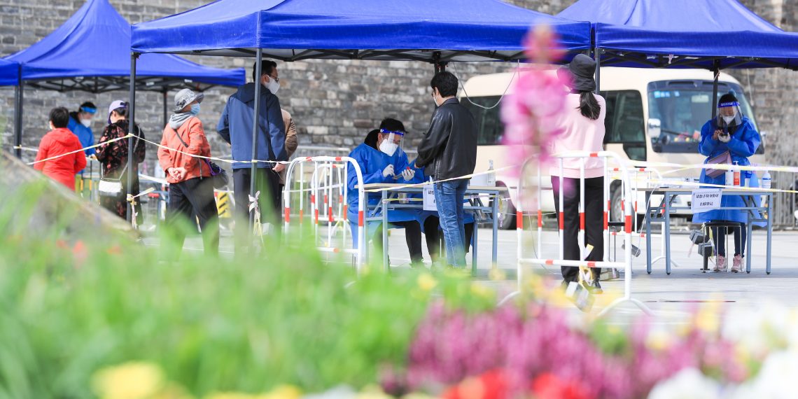 北京本轮累计报告727例本土感染者 8轮核酸筛查共60管混采阳性