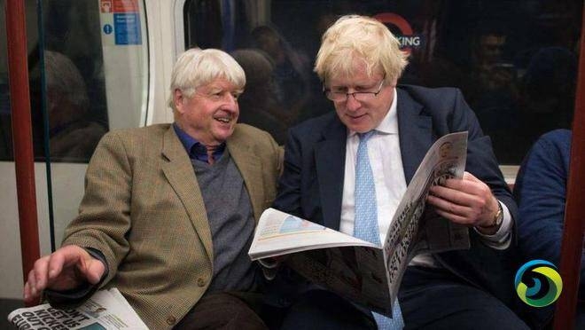 英国首相父亲正式成为法国公民