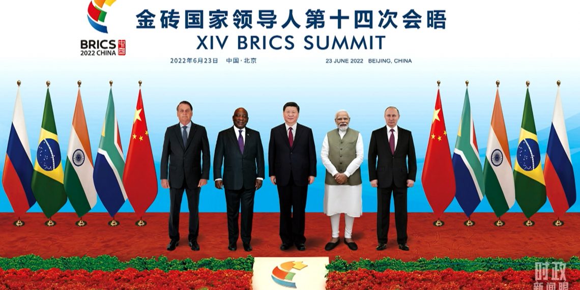 在金砖会晤现场,习近平强调这件事对世界至关重要(+视频)