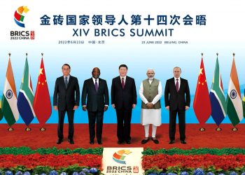 在金砖会晤现场，习近平强调这件事对世界至关重要（+视频）