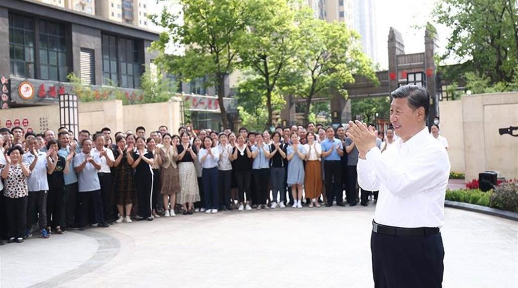 习近平:实践证明,党中央确定的疫情防控方针政策是正确的、有效的,必须毫不动摇坚持