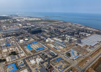 海南国际航行船舶总吨位跃居全国第二