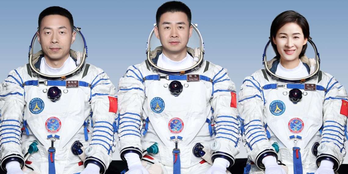 神舟十四号乘组见面会举行 三名航天员将首次在太空过国庆和中秋