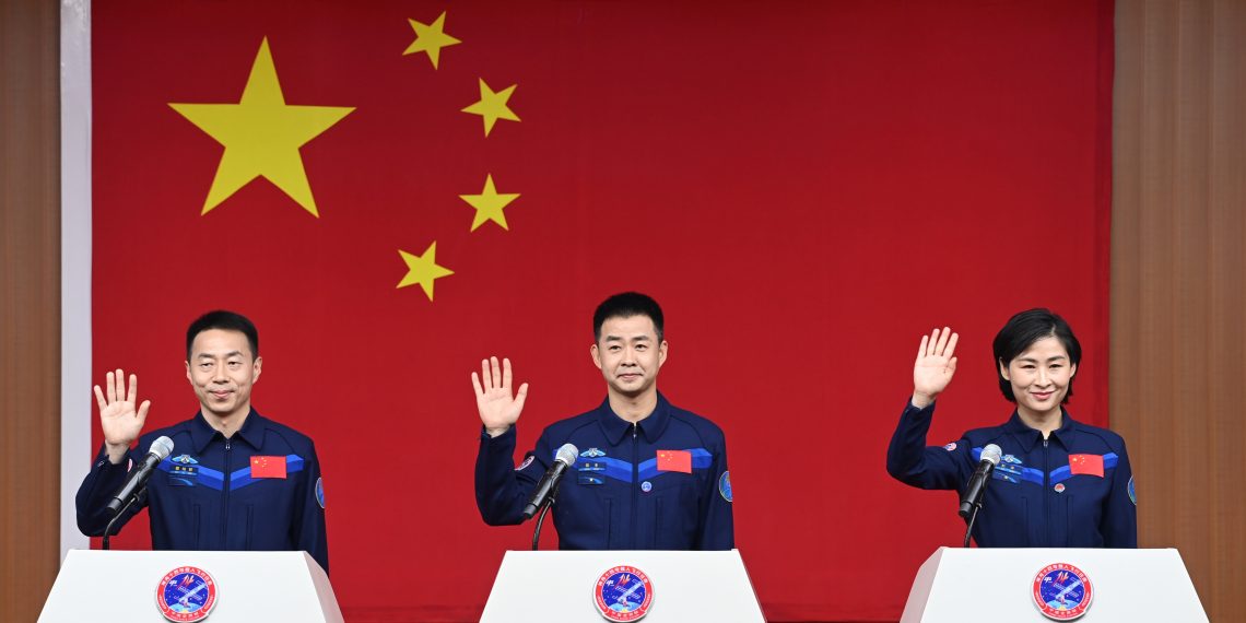 神舟十四号乘组见面会举行 三名航天员将首次在太空过国庆和中秋