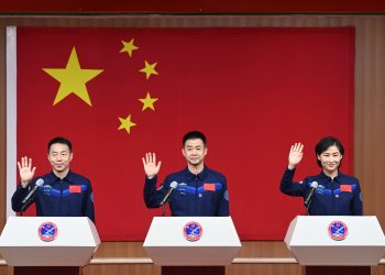 神舟十四号乘组见面会举行 三名航天员将首次在太空过国庆和中秋