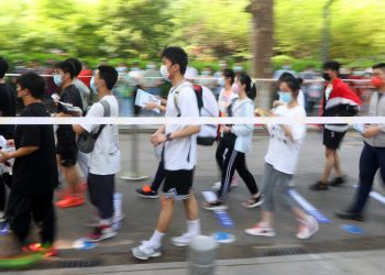 中国：1193万考生参加今年高考