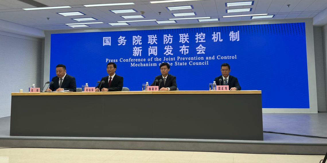 中国官方:绝不允许因疫情防控之外的因素对民众进行健康码赋码变码