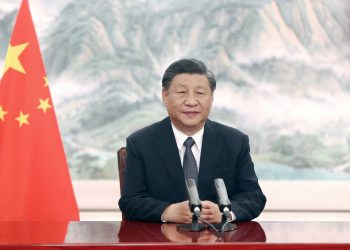 习近平出席第二十五届圣彼得堡国际经济论坛全会并致辞（+视频）