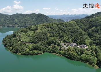 央视评论：奋力谱写全面建设社会主义现代化国家崭新篇章