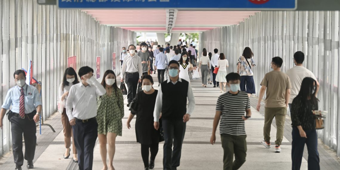 香港特区政府公务员拟统一加薪2.5%