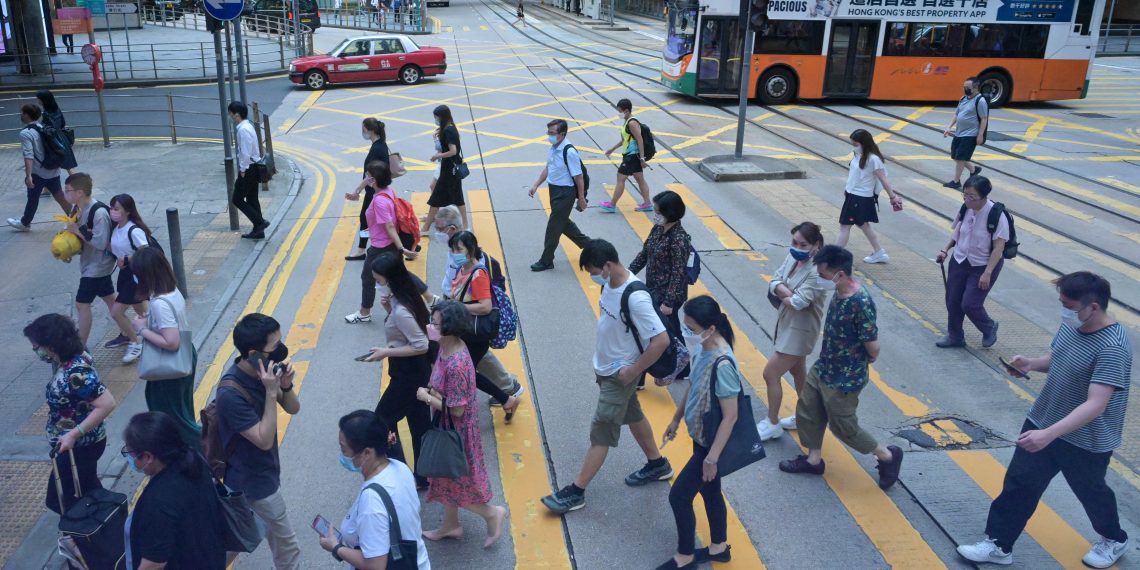 香港特首称“红黄码”待准确分析数据后推出