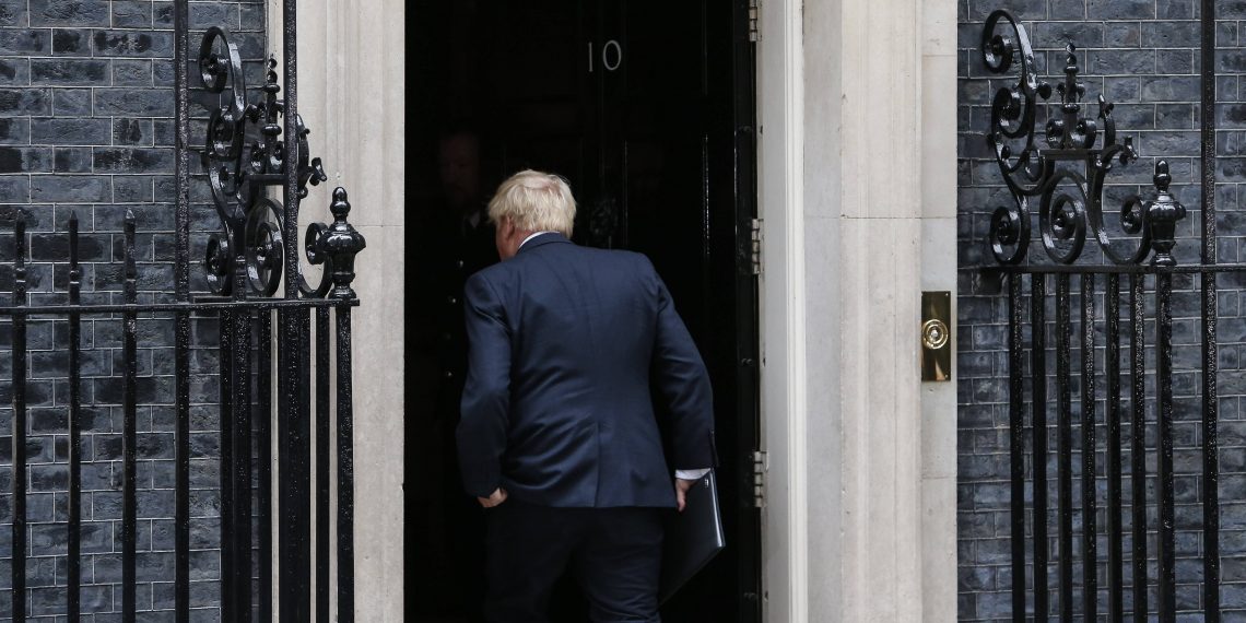 英首相约翰逊发表辞职声明:现在需要一位新党魁