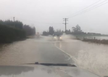基督城防洪系统在暴风雨中几乎不堪重负